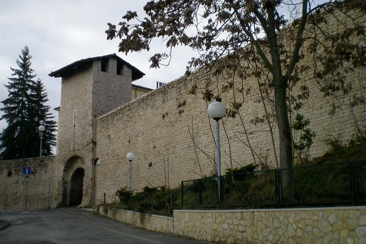 Mura Medievali dell'Aquila